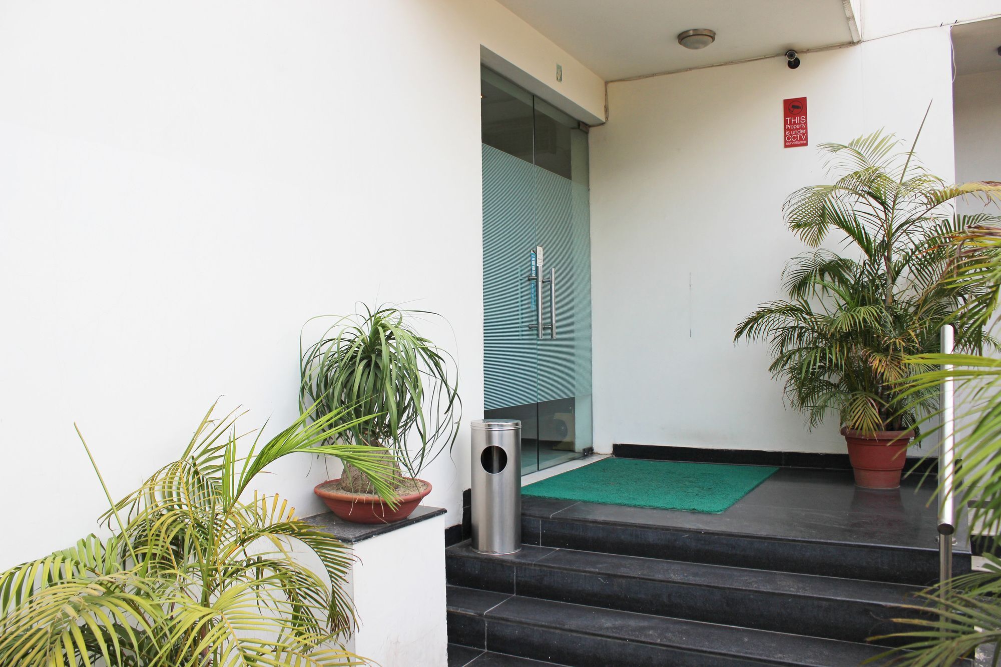 Oyo 605 Hotel Camria Gurgaon Eksteriør bilde